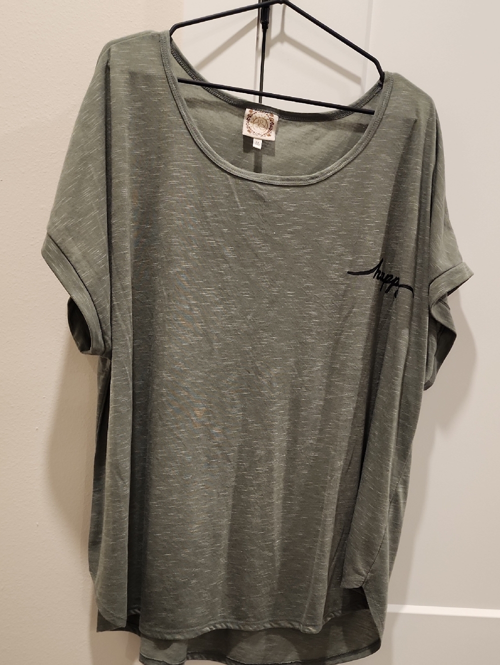 Relaxed Scoop Neck Women’s Top in Olive Green